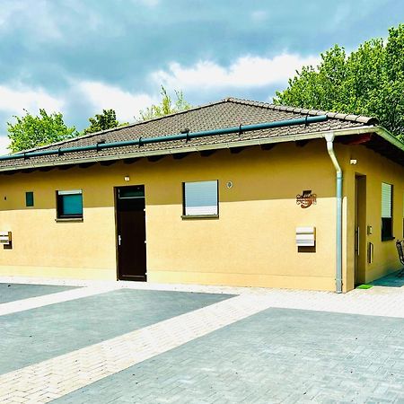 Haus Maensel Apartamento Kelberg Exterior foto